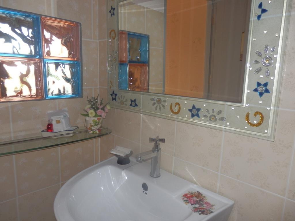 Hua Hin Tour Guesthouse Экстерьер фото