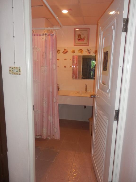 Hua Hin Tour Guesthouse Экстерьер фото